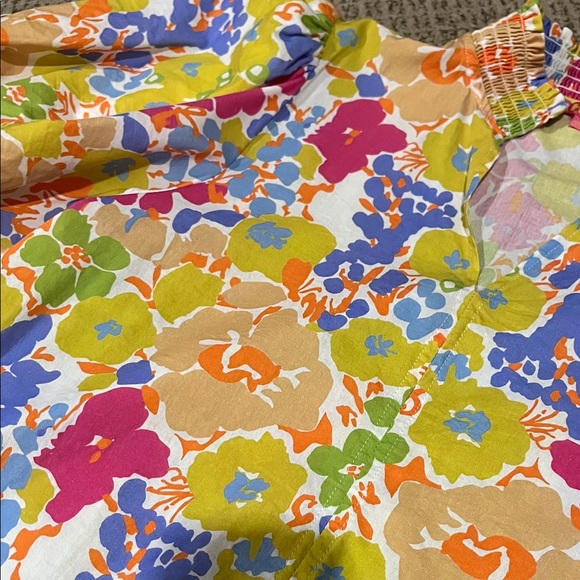 THML Vibrant Floral Blouse with Puff Sleeves - Picture 3 of 4